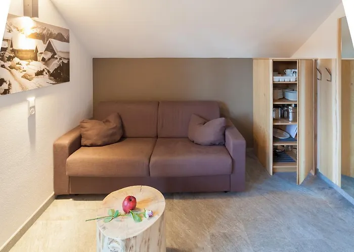 贝尔马尔德斯公寓 *