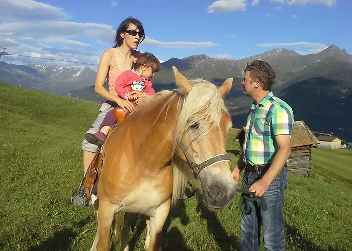 贝尔马尔德斯公寓 公寓 *