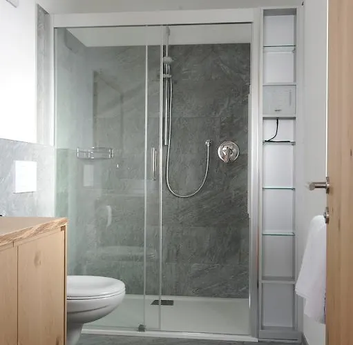 贝尔马尔德斯公寓 费斯