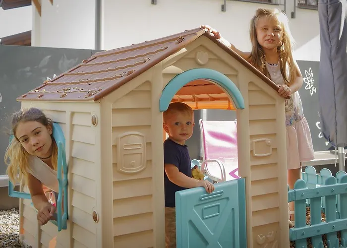 贝尔马尔德斯公寓