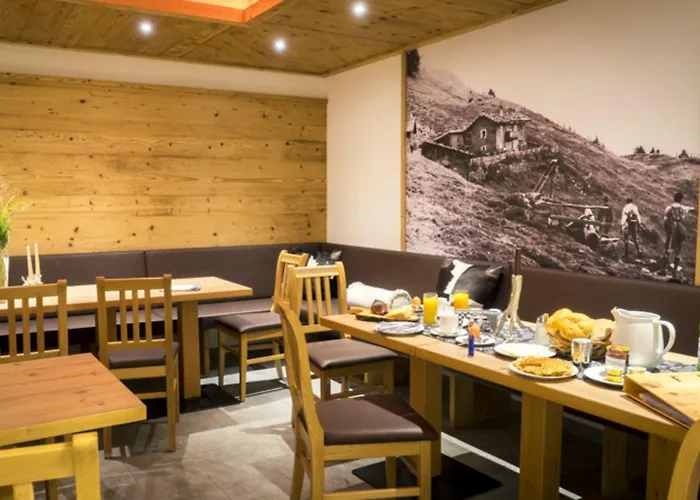 贝尔马尔德斯公寓 公寓 费斯